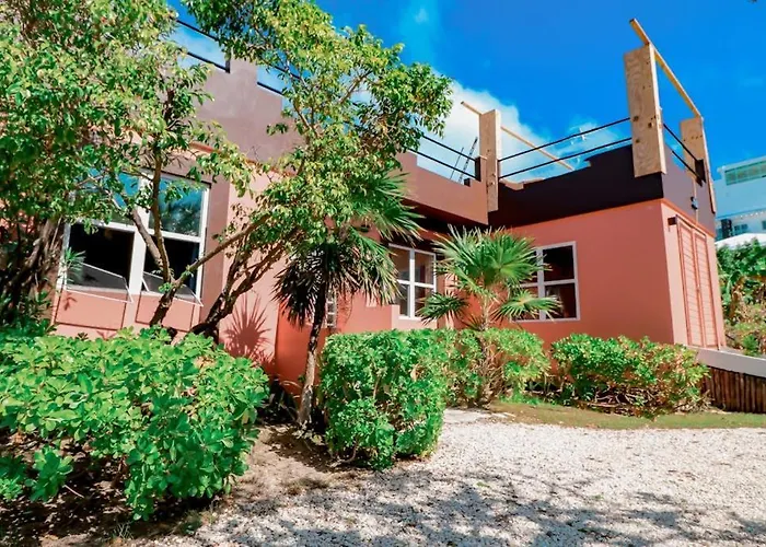 12 At Mara Laguna San Pedro (Ambergris Caye)